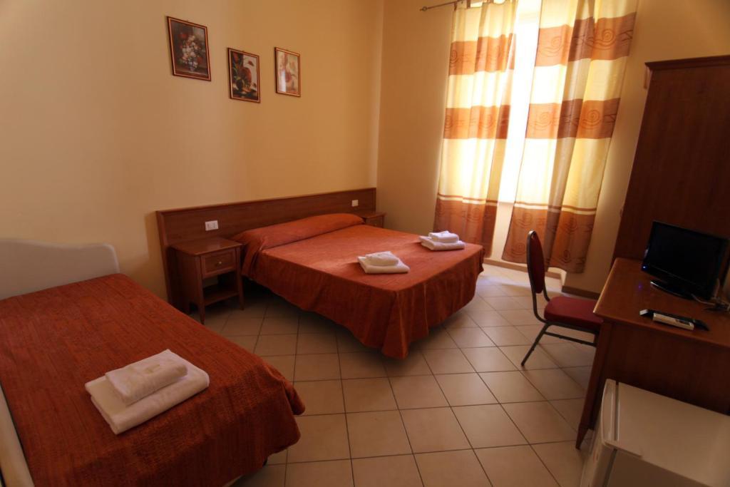 Stella Elsa Hotel Róma Szoba fotó